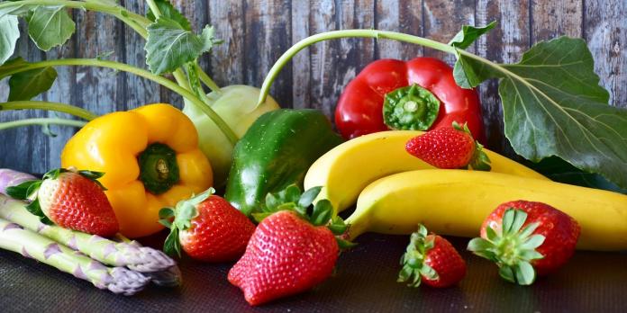 ▲美國研究發現，「草莓」農藥殘留率近乎 100 ％，被列為最髒水果。（圖／取自pixabay）