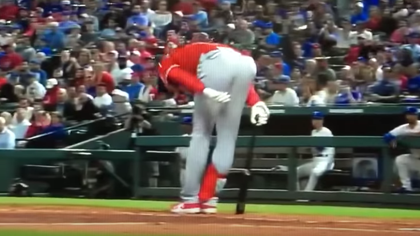 ▲大谷翔平90度鞠躬。（圖／取自網路）