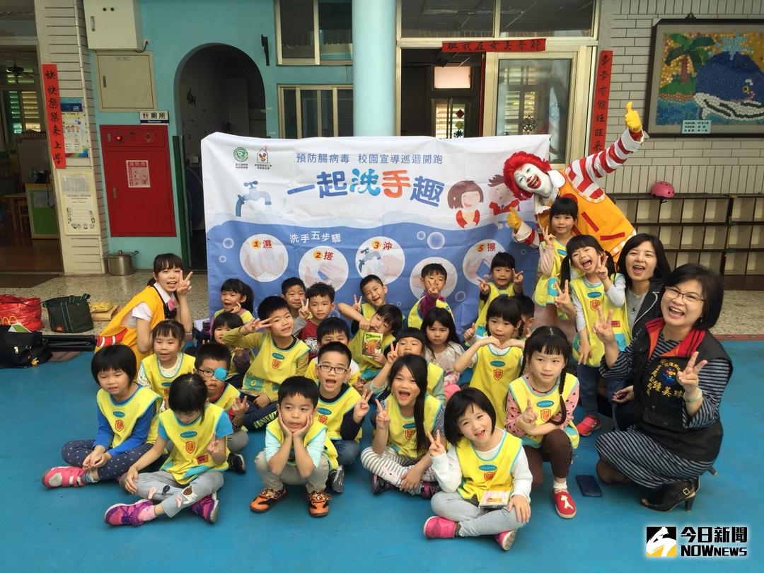▲4\\~9月是腸病毒的高峰期，花蓮縣衛生局積極進行各校園巡迴宣導，減少腸病毒事件發生。（圖／花蓮縣衛生局提供）
