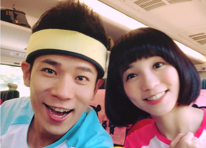 ▲香蕉哥哥與草莓姐姐上個月低調在沖繩完婚。（圖／翻攝香蕉哥哥臉書 , 2018.04.20）