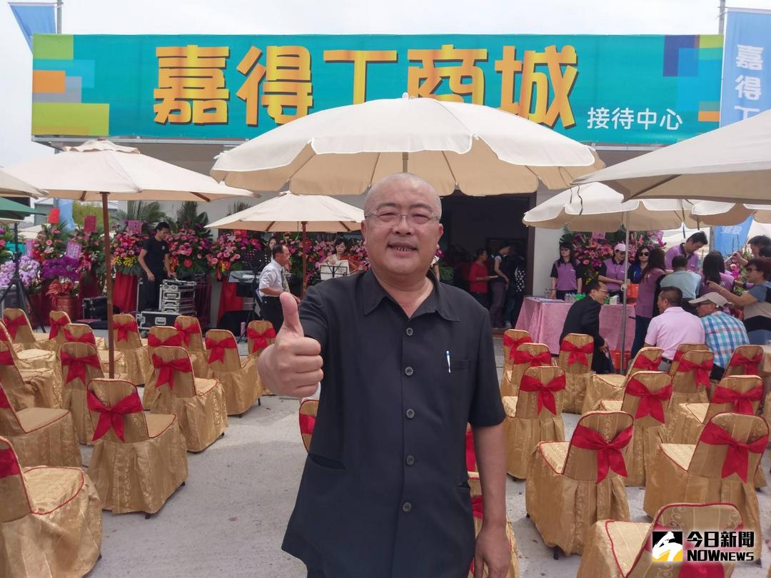 ▲詠順科技於中埔大義路旁興建小型工商城，總經理陳建言負責建築銷售。（圖／邱嘉琪攝 , 2018.04.20）