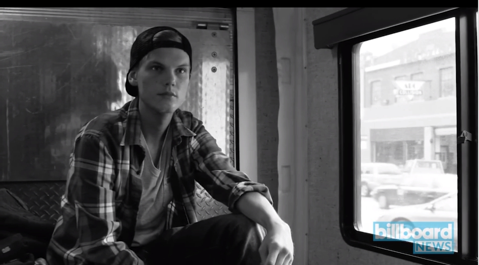 ▲Billboard推出短片，致敬艾維奇。（圖／翻攝Billboard網站, 2018.04.21）