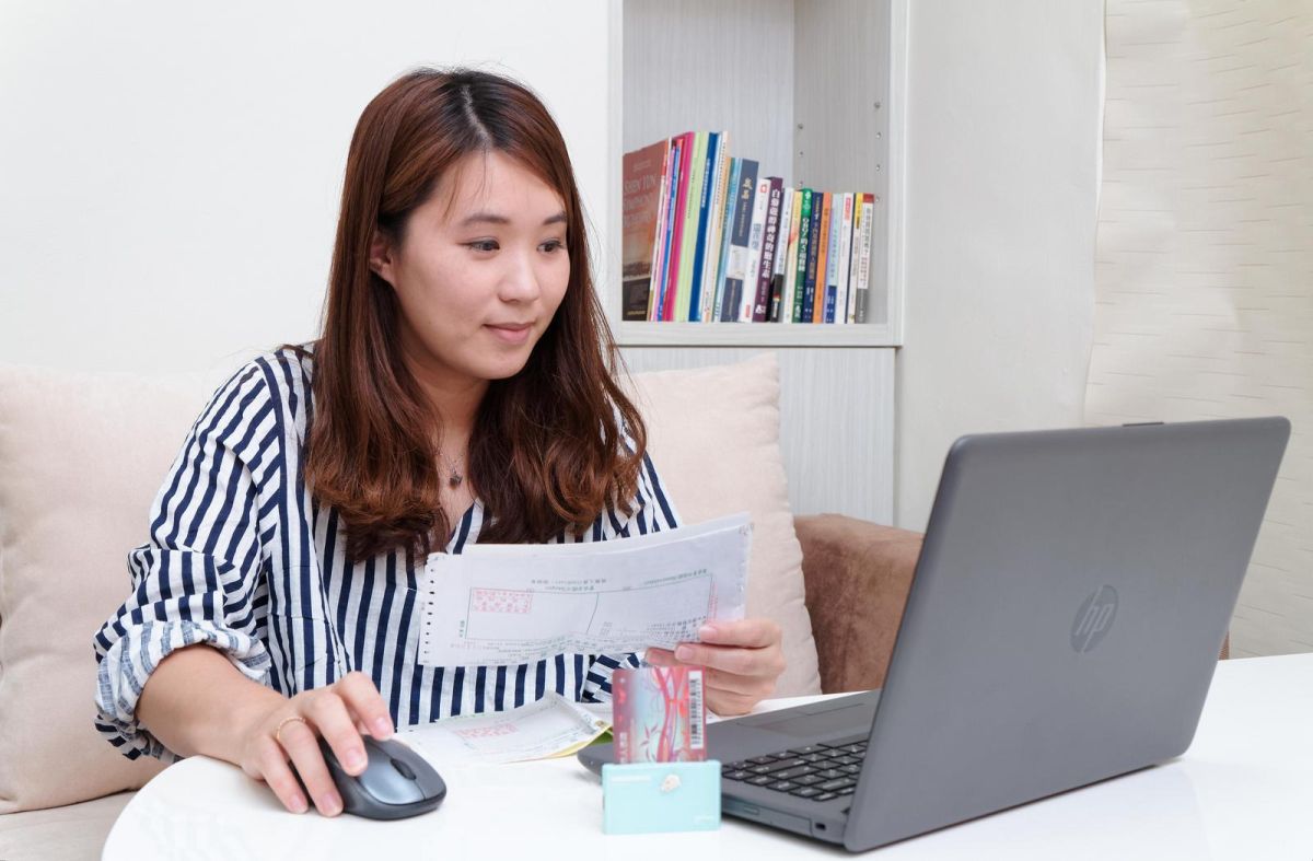 ▲106年度綜合所得稅結算申報從5月1日起至5月31日止，網路申報期間為5月1日至5月31日晚間12時止，專家提供節稅省荷包撇步，即掌握稅制5大變化及3大原則。（圖／公勝保經提供）