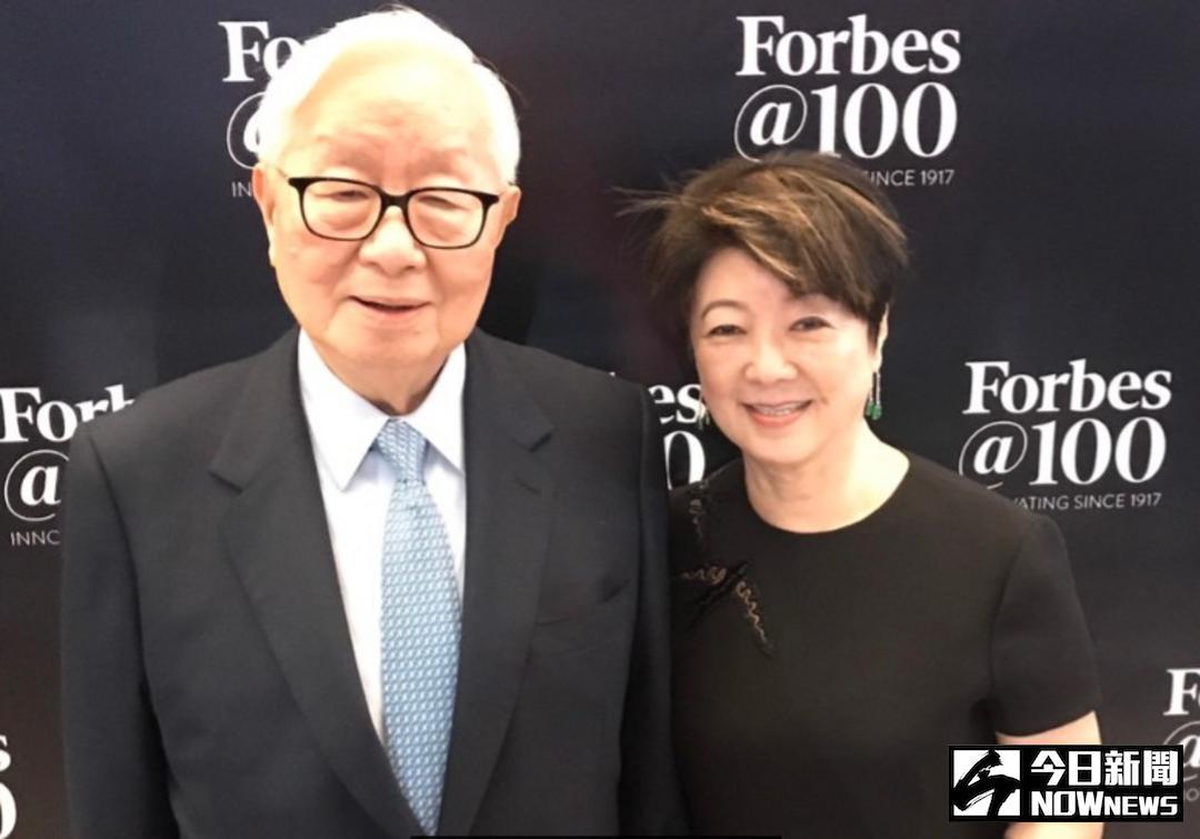 ▲台積電董事長張忠謀退休後將把時間留給自己與家庭。圖為張忠謀與夫人張淑芬出席富比世雜誌慶祝創刊100周年發行特刊號慶祝活動。（圖／資料照片，台積電提供）