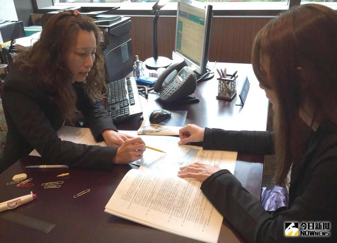 ▲金管會指出，根據主計總處統計，2017年金融服務業每月平均薪資為新台幣8萬6294 元，為全國平均薪資的1.73倍。（圖／NOWnews資料照）