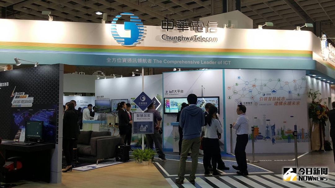 ▲中華電信日前推出「 499 上網吃到飽」，引發近日「 499 之亂」，有疑似電信業網友上網抱怨，大家都是沒有業績在做公德，希望民眾可以體諒。（圖／記者許家禎攝）