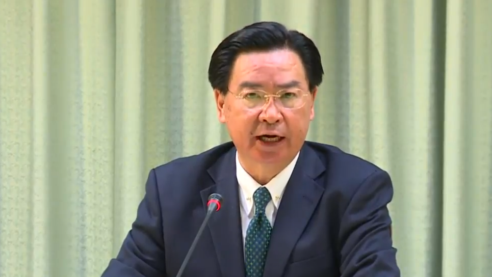 ▲外交部長吳釗燮1日召開記者會，宣布我與多明尼加斷交。（圖／外交部提供 , 2018.05.01 ）