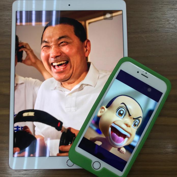 ▲侯友宜表示，很驚訝除與小鐵的長相神似外，還有調皮、好動，喜歡運動、不喜歡念書，及每天準時到校的四大共同點。（圖／侯友宜辦公室提供）