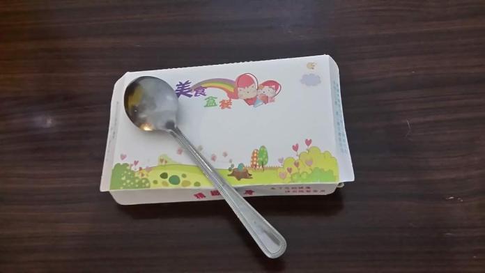 只會讀書求職頻碰壁　40歲博士男流落街頭偷便當
