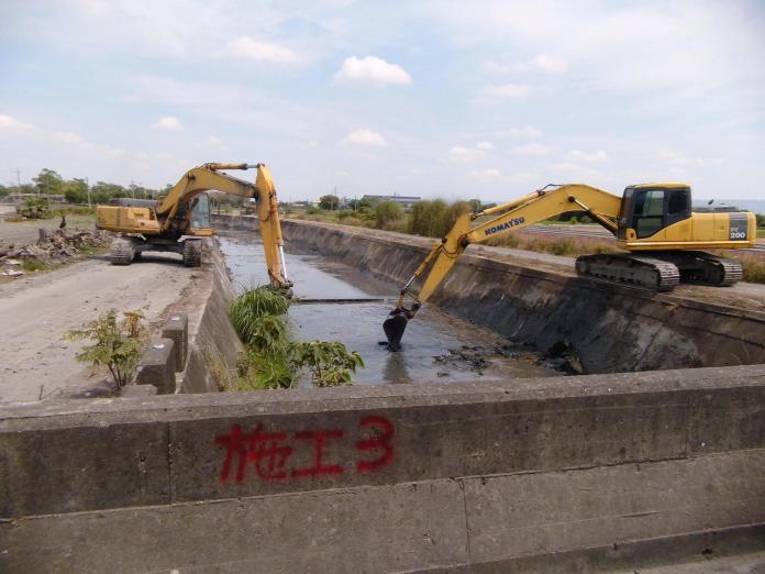 解除河川「血管硬化」危機　五河局清淤積預防水患
