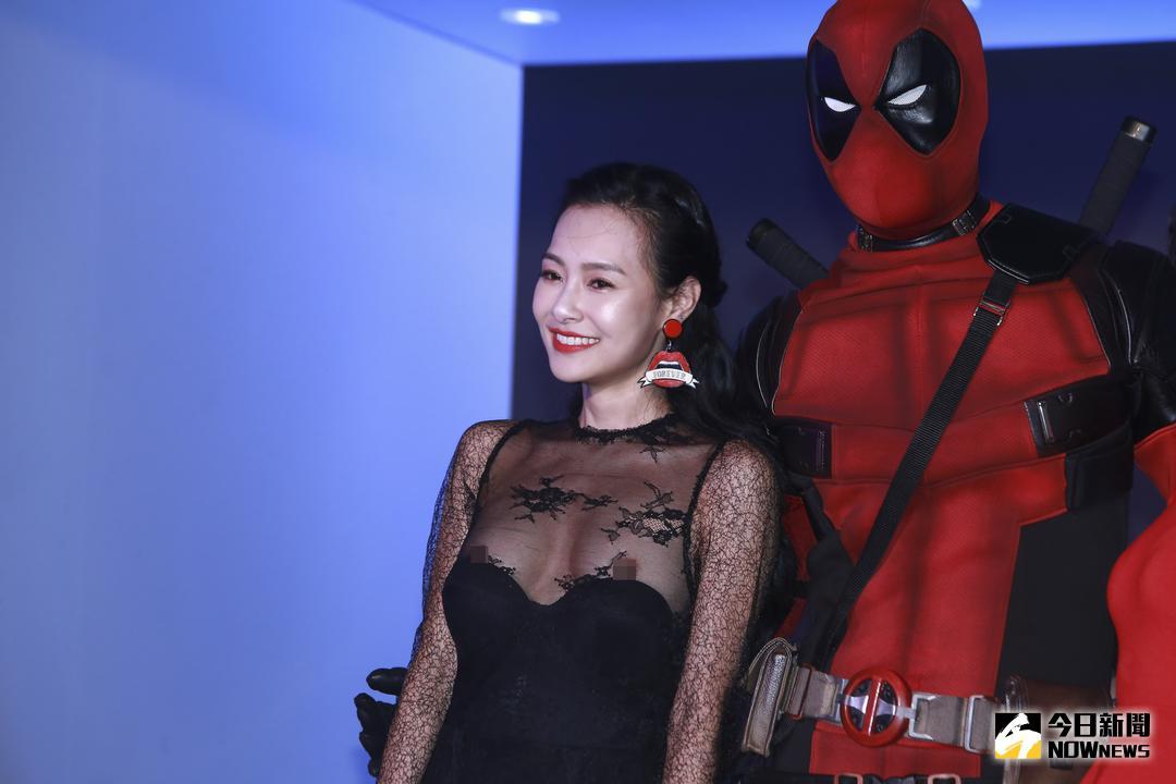 ▲王思佳出席微風之夜卻不慎露點走光。（圖／記者葉政勳攝 , 2018.05.11）