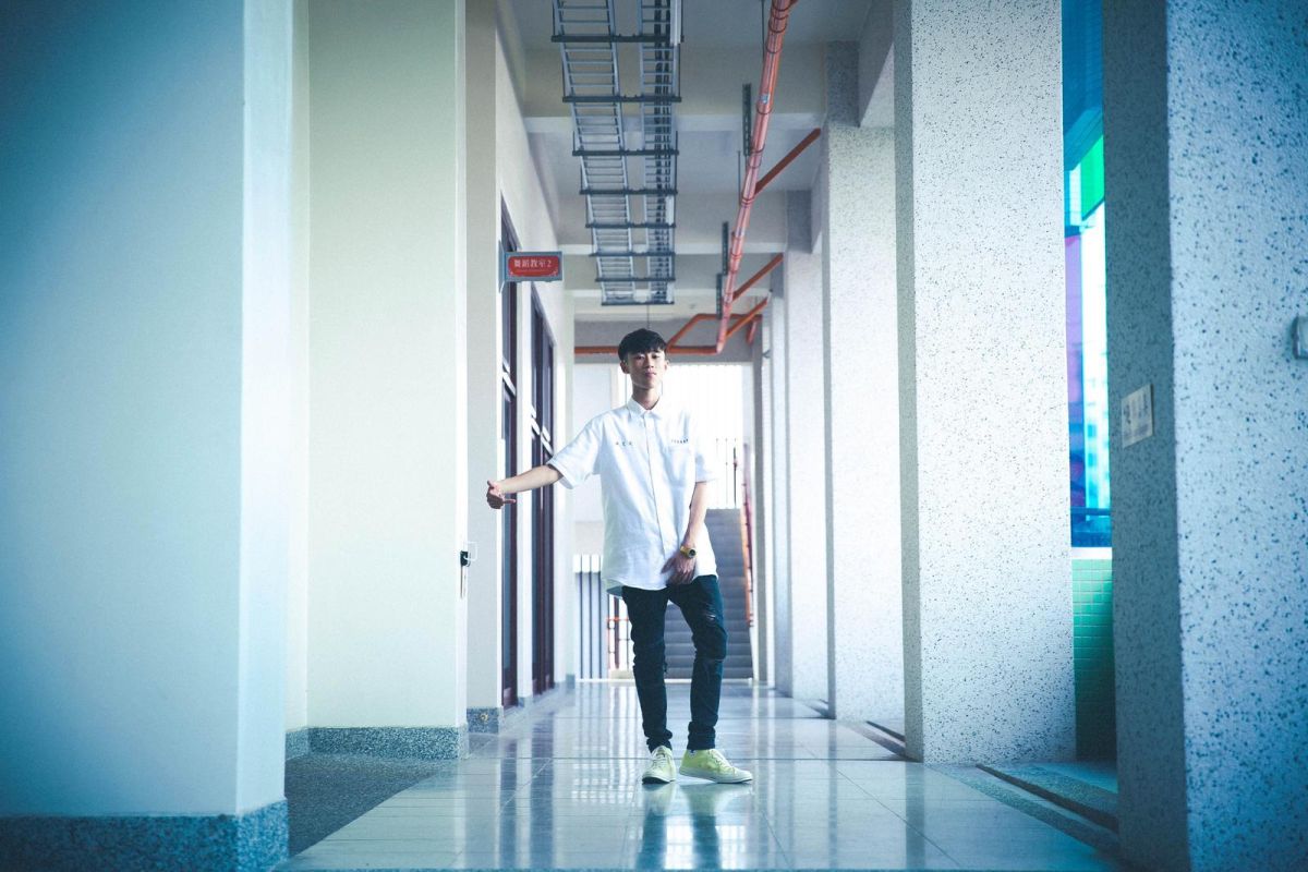 ▲艾文同學出道後，母親3點叮嚀，希望他守紀律。（圖／混血兒娛樂提供 , 2018.05.12）