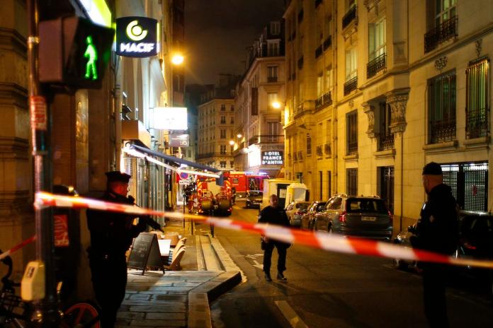 ▲法國巴黎當地時間 12 日晚間發生了街頭隨機砍人事件。（圖／達志影像／美聯社）