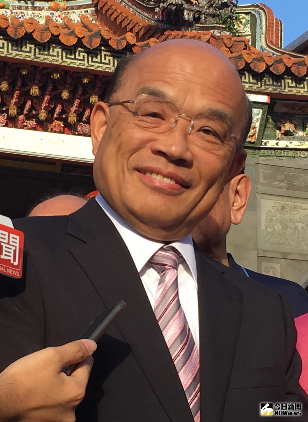 ▲蘇貞昌表示，會騎摩托車都是很辛苦的，他當新北市長，一定要多做好公共運輸的設施、交通管理，讓通勤的朋友更方便。（圖／記者陳志仁攝，2018.05.16）