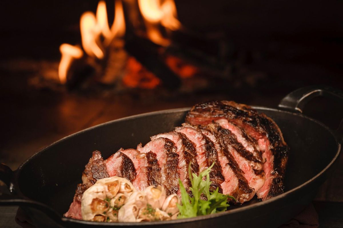 ▲想要與另一半來一場甜蜜的晚餐約會，《 NOWnews 今日新聞》這次要為大家推薦三家極具口碑的牛排館，美食、美酒、美景通通一次搞定。（圖／N°168 PRIME 牛排館）