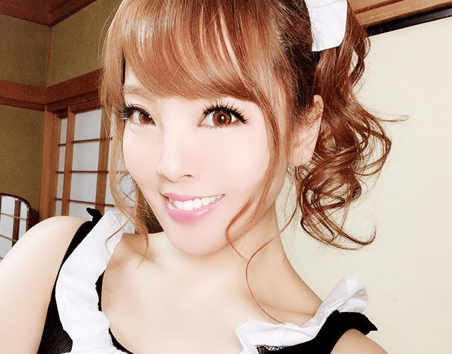 ▲日本AV女優Hitomi擁有一雙O罩杯豪乳，十分吸睛。（圖／翻攝Hitomi IG , 2018.05.17）