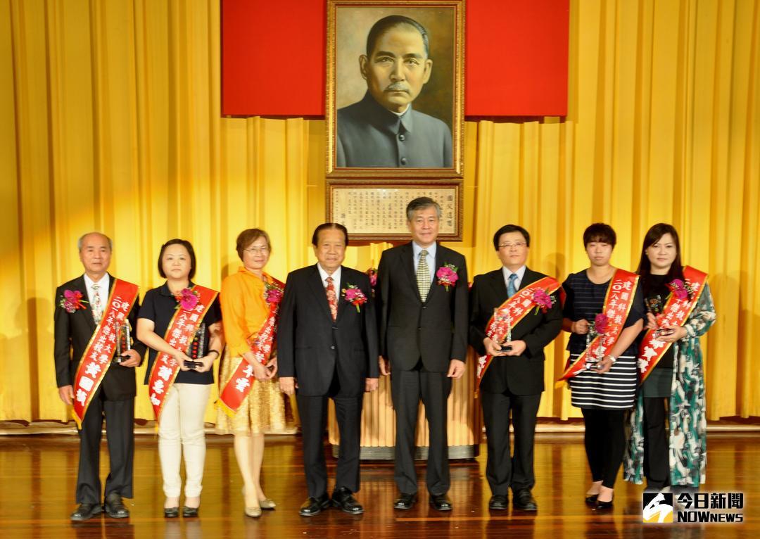 ▲建國科大53週年校慶表揚陳義雄等位傑出校友。（圖／記者陳雅芳攝，2018.05.26）