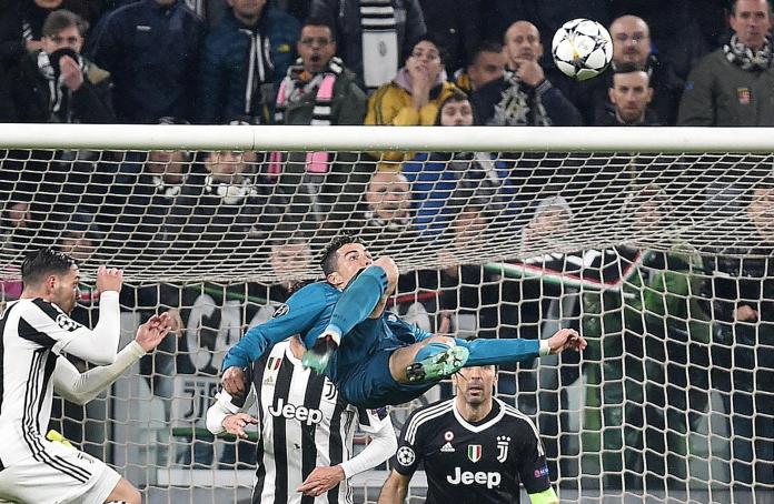▲Cristiano Ronaldo倒掛金鉤評為2017-18歐冠十大好球榜首。（圖／美聯社／達志影像）