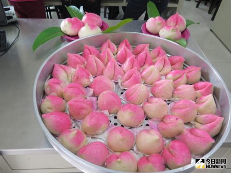 壽桃（圖／記者陳雅芳攝，2017.12.13）