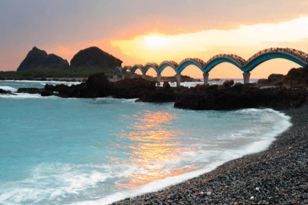 ▲三仙台為台東必去景點。（圖／保庇）