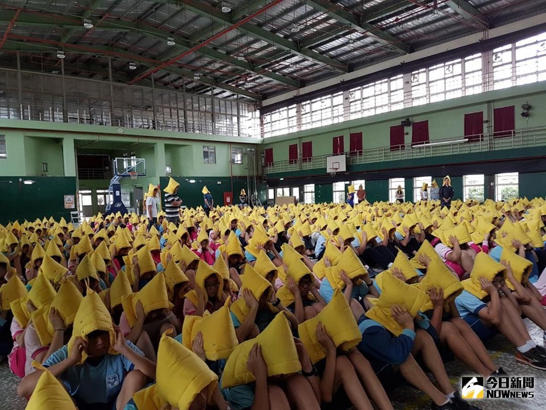 ▲外媒指出台北市4600個防空避難所。圖為先前萬安演習民眾配合疏散避難演練狀況。（圖／記者李清貴攝，資料照)