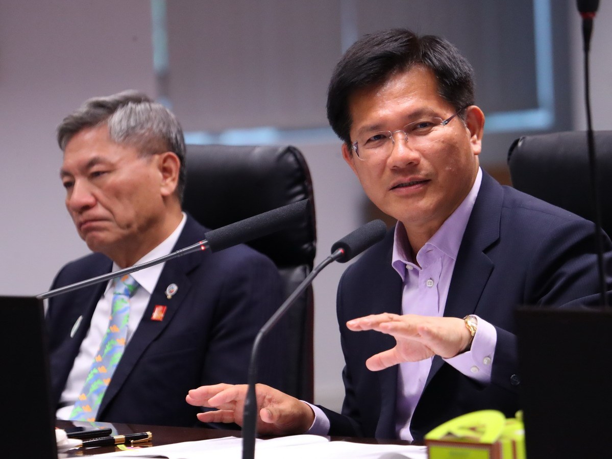 ▲台中市府召開第二次經濟發展諮詢委員會，由市長林佳龍主持聚焦「新農業」議題，邀請產官學研界多位專家學者與會。(圖／台中市政府農業局提供2018.6.4)