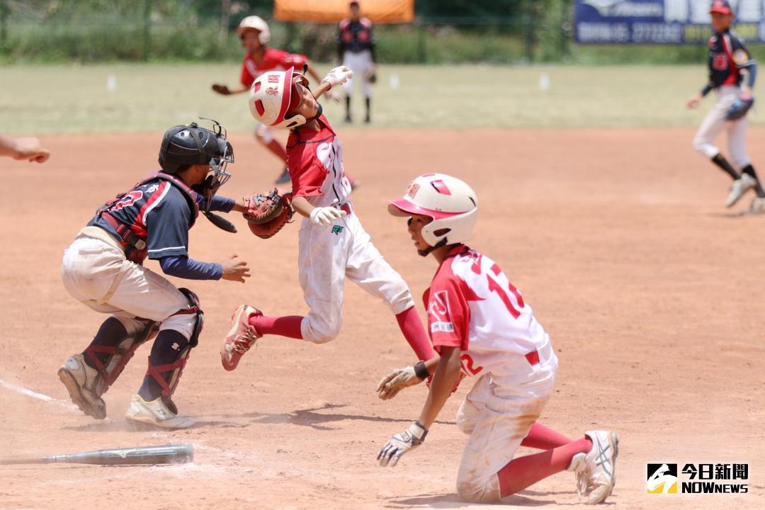 ▲龍華國小在8強戰對決東園國小。（圖／學生棒聯提供）