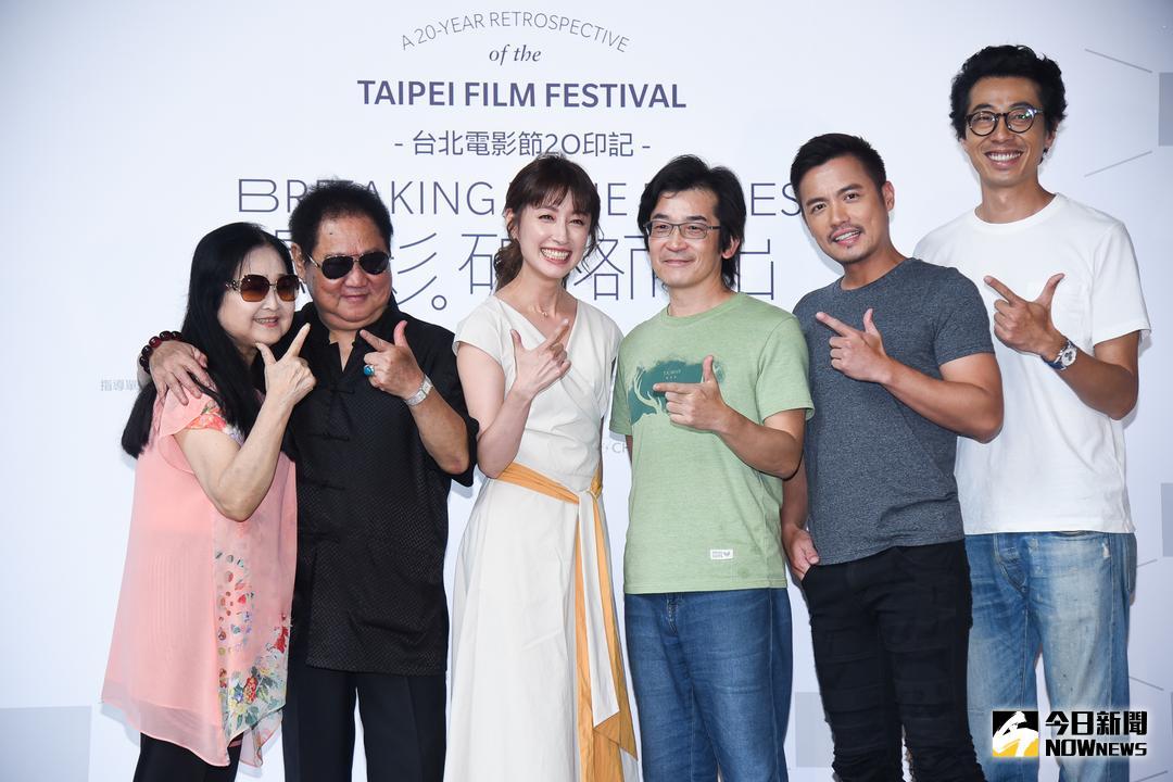 ▲沛小嵐（左起）、馬如龍、田中千繪、導演魏德聖、范逸臣、馬念先出席《顯影。破格而出：台北電影節20印記》特展開幕記者會。（圖／記者陳明安攝，2018.06.08）