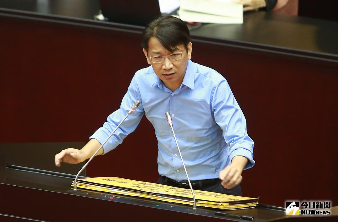 ▲時代力量黨團總召徐永明 19 日在臉書貼文表示，「時代力量不是小綠，綠不是唯一的台灣價值。」（資料照片／記者葉政勳攝）