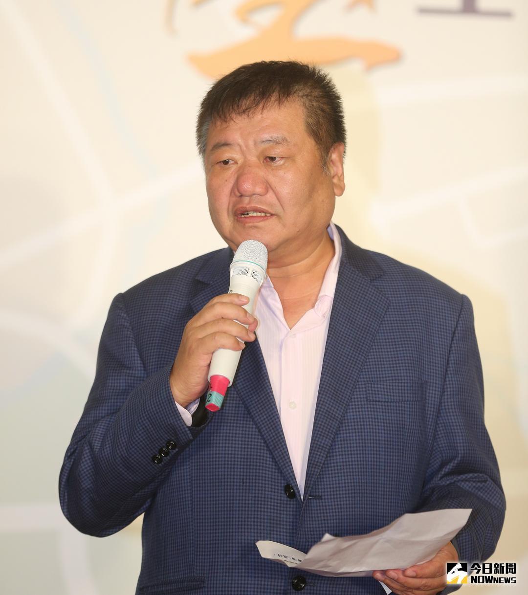 ▲蔣根煌表示，他不會有被消費的感覺，新北市長朱立倫在議會的總質詢時，已經解釋的很清楚，早就有公文的往返，這是大家都知道的事。（圖／記者陳志仁攝，2018.06.11）