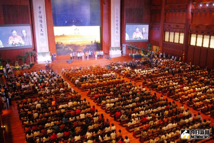 宗教融合、大愛團結　印尼各界人士出席衛塞節活動
