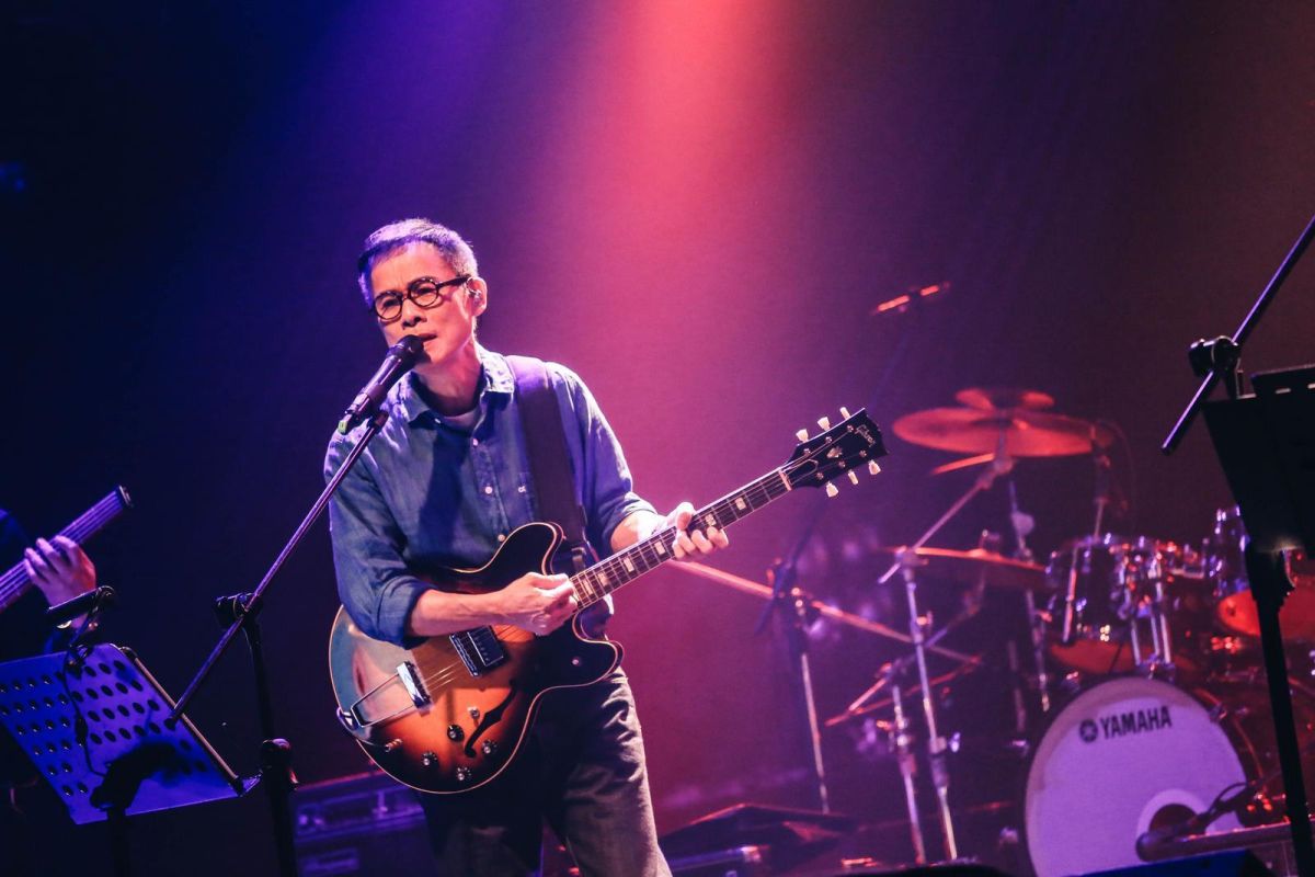 ▲羅大佑又買了新的吉他，要與王治平在演唱會上尬琴。（圖／Legacy提供 , 2018.06.16）