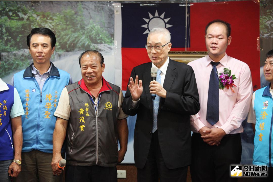 ▲國民黨主席吳敦義今天來到桃園為黨籍參選人加油打氣，期望市長、市議員以及里長通通要全壘打！（圖／記者李春台攝 , 2018.06.16）