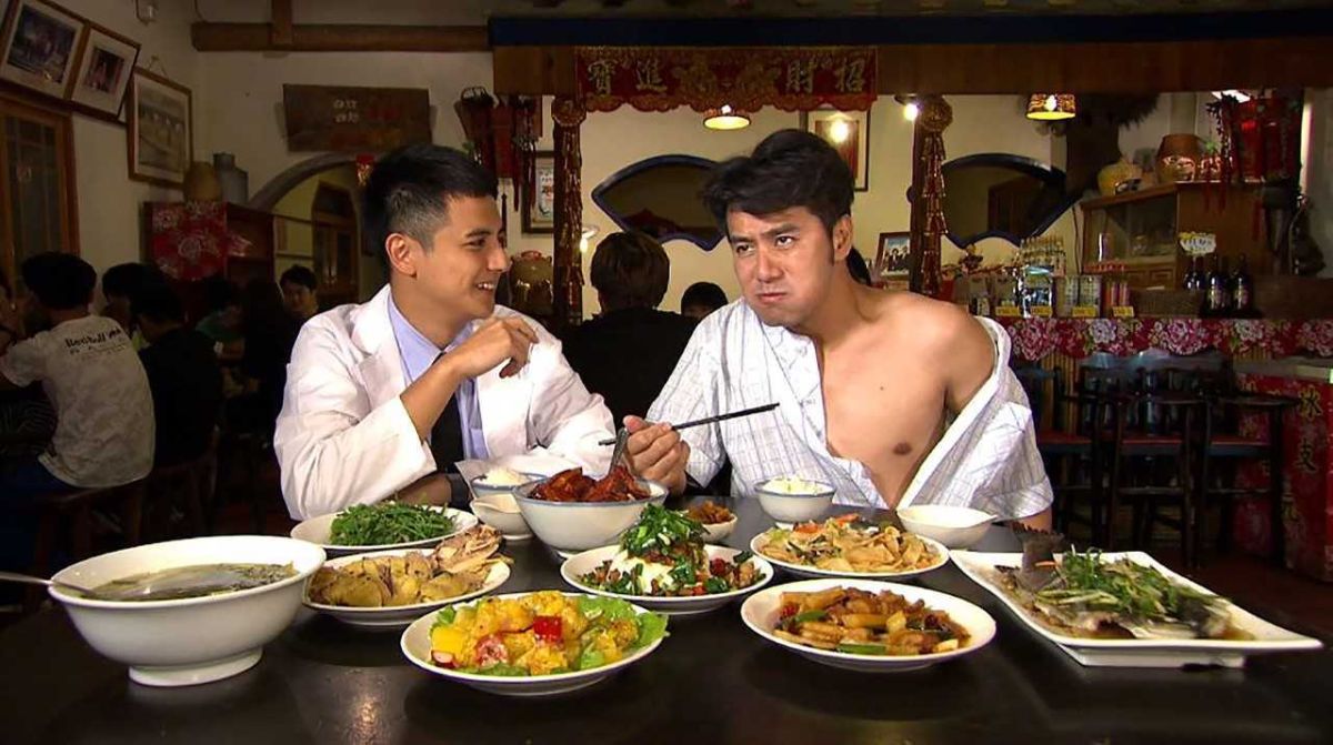 ▲曾子余、郭彥均\\(右\\)錄製《食尚玩家-來去住一晚》。（圖／TVBS提供，2018.06.25）