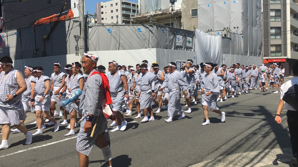 大阪天滿宮　再熱也擋不住千年傳統「天神祭」（圖／保庇）