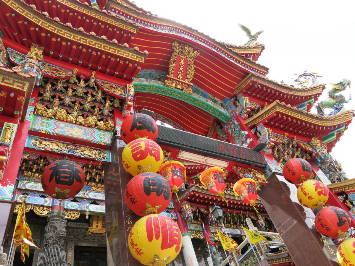 義天宮位於三重，供奉的是天上聖母媽祖娘娘。（圖／寵毛網攝）