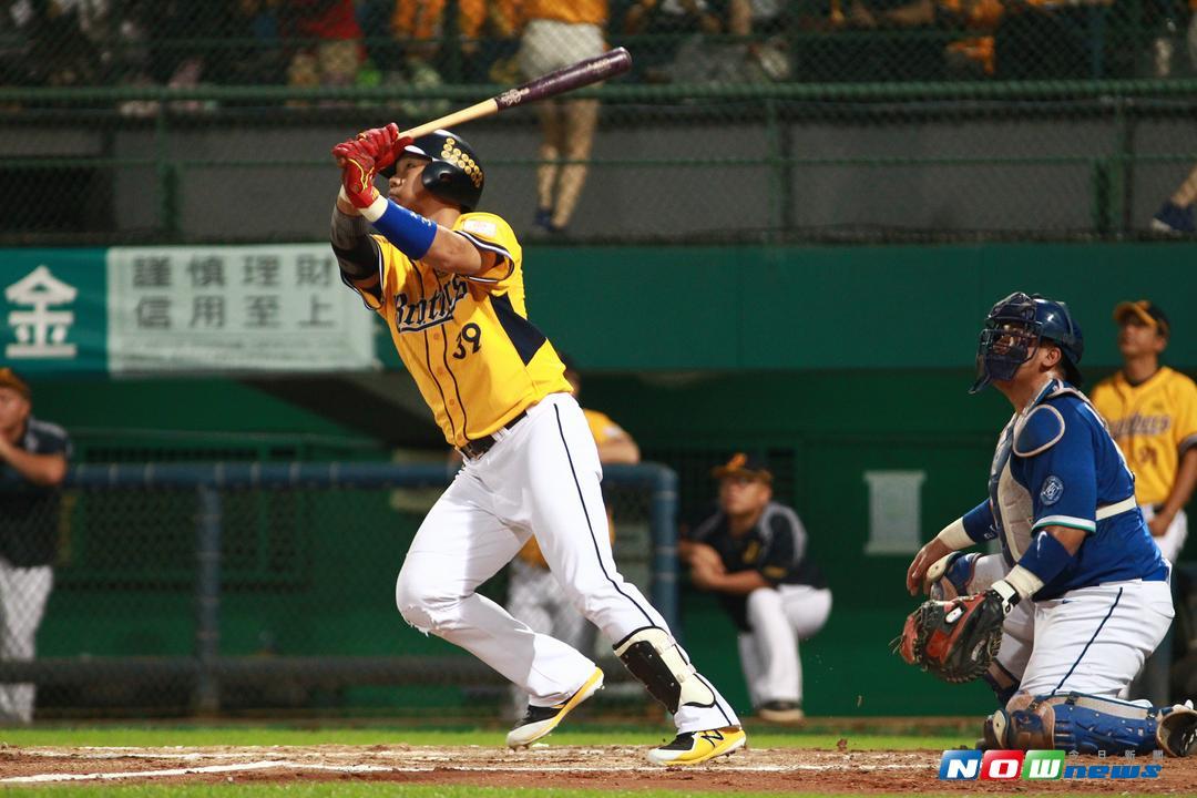 ▲富邦悍將vs.中信兄弟。中信兄弟球員詹子賢。（圖／記者葉政勳攝 , 2017.09.14）