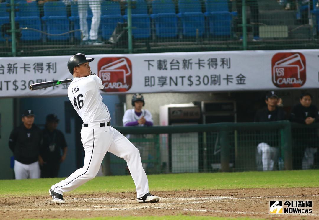 ▲2017亞冠賽熱身賽 中華 vs. 千葉羅德。中華隊范國宸。（圖／記者葉政勳攝 , 2017.11.11）