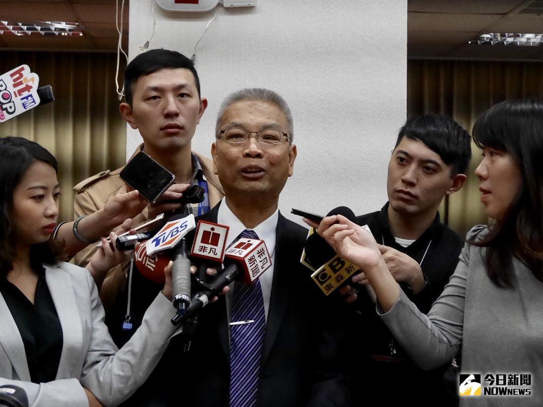 ▲外傳即將卸任的財政部長許虞哲將轉任期交所董事長，金管會主委顧立雄7月12日表示，「要等行政院核定」，等於間接證實此人事案。（圖／NOWnews資料照）