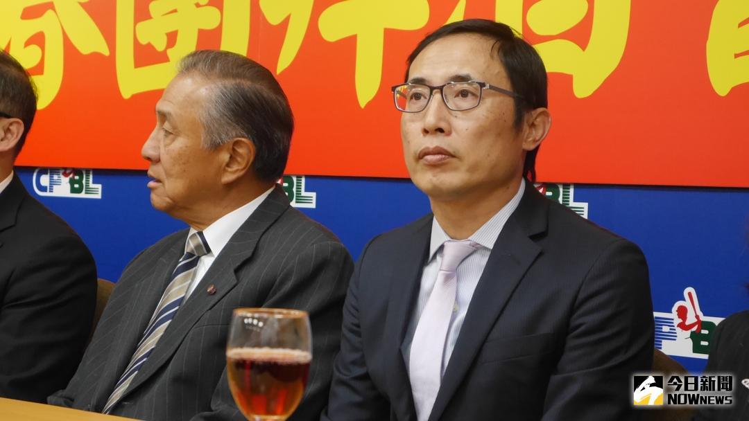 ▲中信兄弟領隊劉志威。（圖／吳政紘攝）