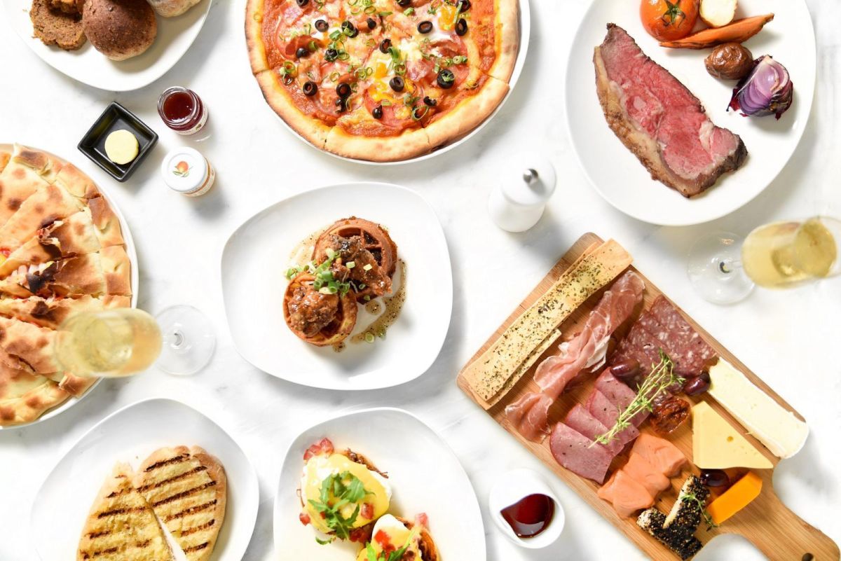 ▲不少飯店業者近期相繼推出早午餐活動，除了主餐之外還搭配自助餐檯，滿足台灣人喜歡吃到飽的飲食習慣。（圖／台北 W 飯店）