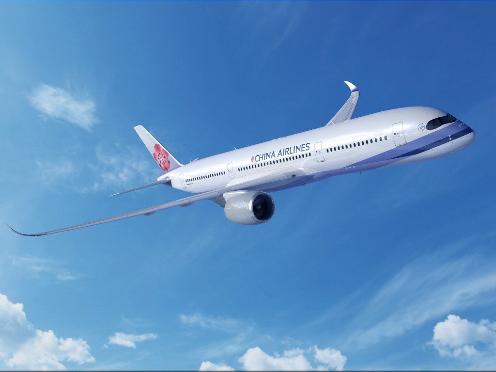 ▲華航最新冬季班表將調整部分航線機型調派及時間，台北－布里斯班－奧克蘭使用 777-300 取代 A350-900 ；台北－安大略則是改以 A350-900 取代 777-300 ，同時調整航班時間。（圖／華航）