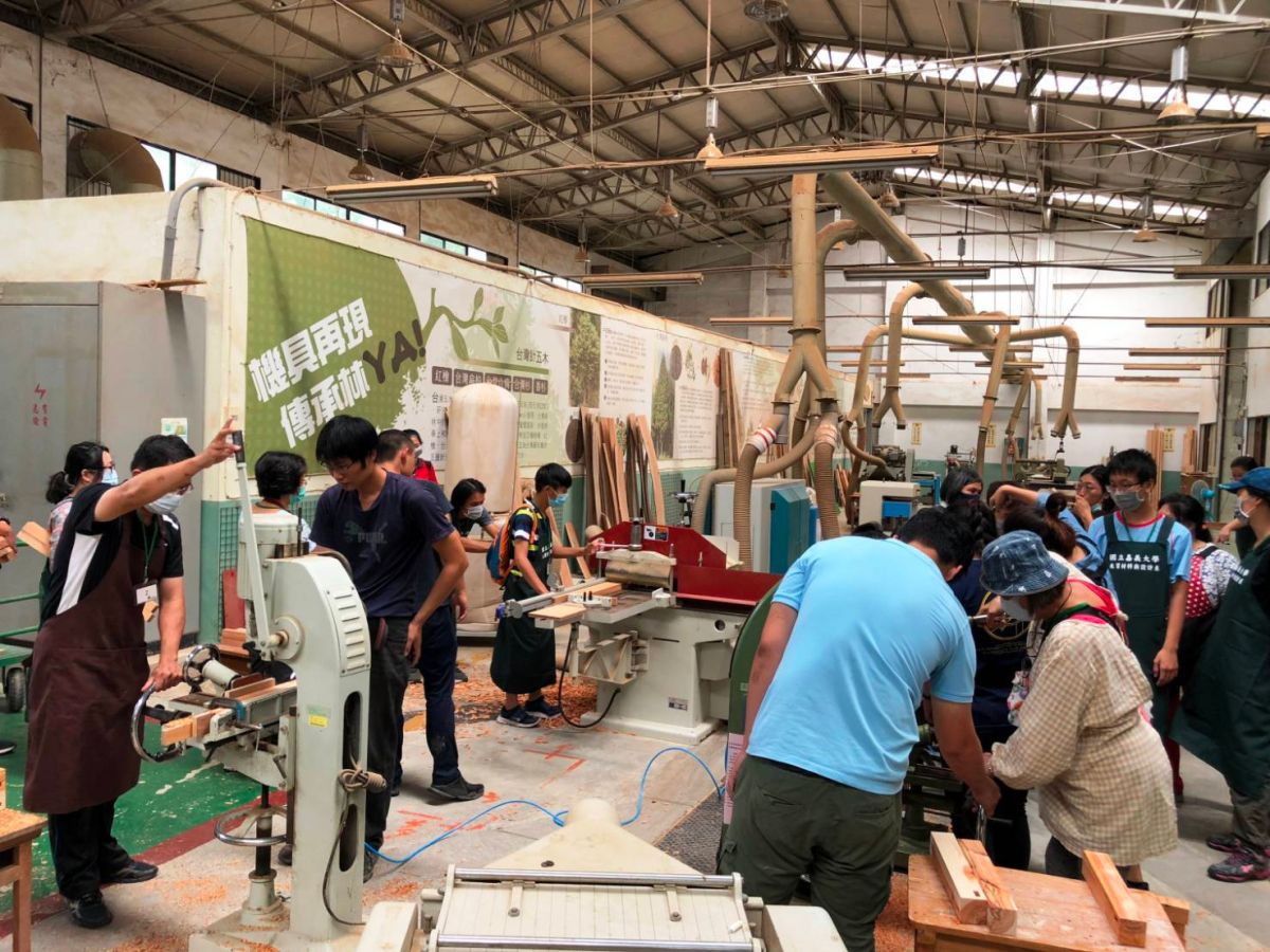▲為讓國人了解國材，林管處辦木工實作研習。（圖／嘉義林管處提供 , 2018.07.07）