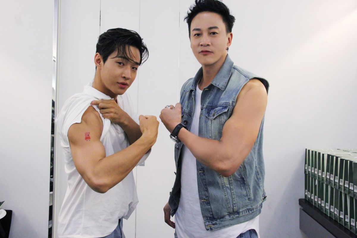 ▲何潤東（右）與劉憲華因健身培養好交情。（圖／達騰娛樂提供 , 2018.7.7）