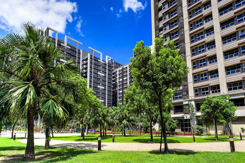 ▲超級城市第四期「SUPER讚」為板橋門牌3字頭，規畫為22至39坪，總價千萬有找（須另加購車位）。（圖／SUPER讚提供）