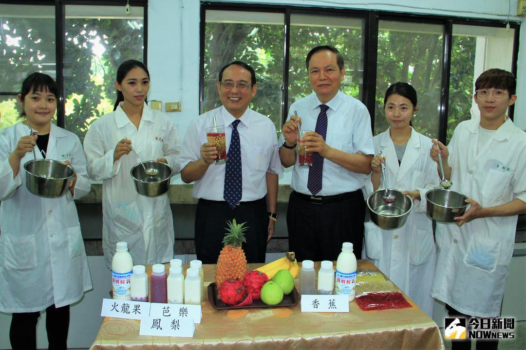 ▲屏東科技大學食品系研究團隊10日發表天 然水果珍珠粉圓。（圖／記者陳宗傑攝,2018.07.10）
