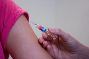百日咳本土首例現蹤！「症狀、傳染、預防」整理　4族群該打疫苗

