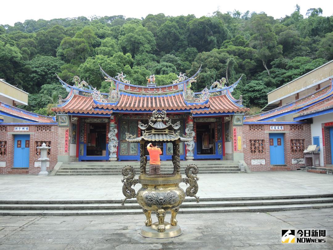 ▲社頭鄉清水岩寺將舉辦「梁皇超渡消災」法會，禮請眾多僧寶出家大法師主法誦經、即日起受理民眾報名。（圖／記者陳雅芳攝，2018.07.30)