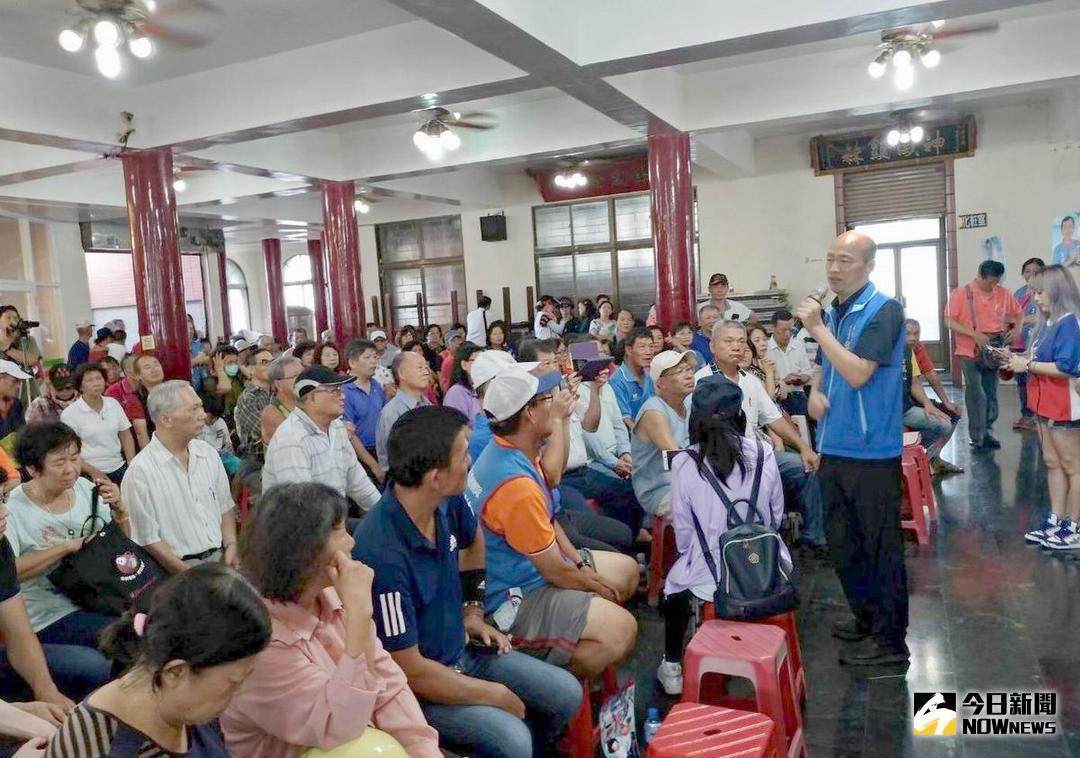 ▲廣應廟座談會座無虛席，要來聆聽韓國瑜的政見訴求。（圖／記者許高祥攝）