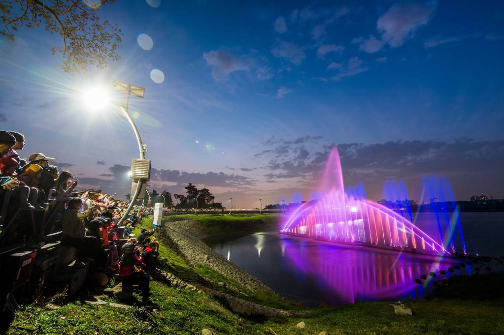 怪談追追追／一魚抵一命　嘉義蘭潭魚精抓交替？（圖／保庇）